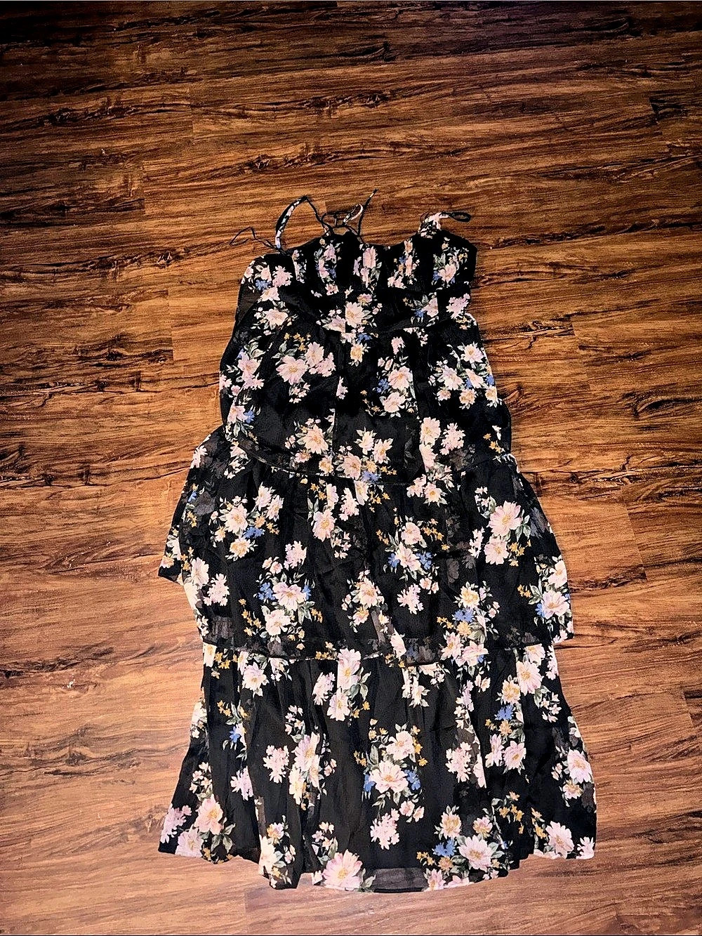 American Eagle Floral Maxi Dress in Black & Pink Size Large